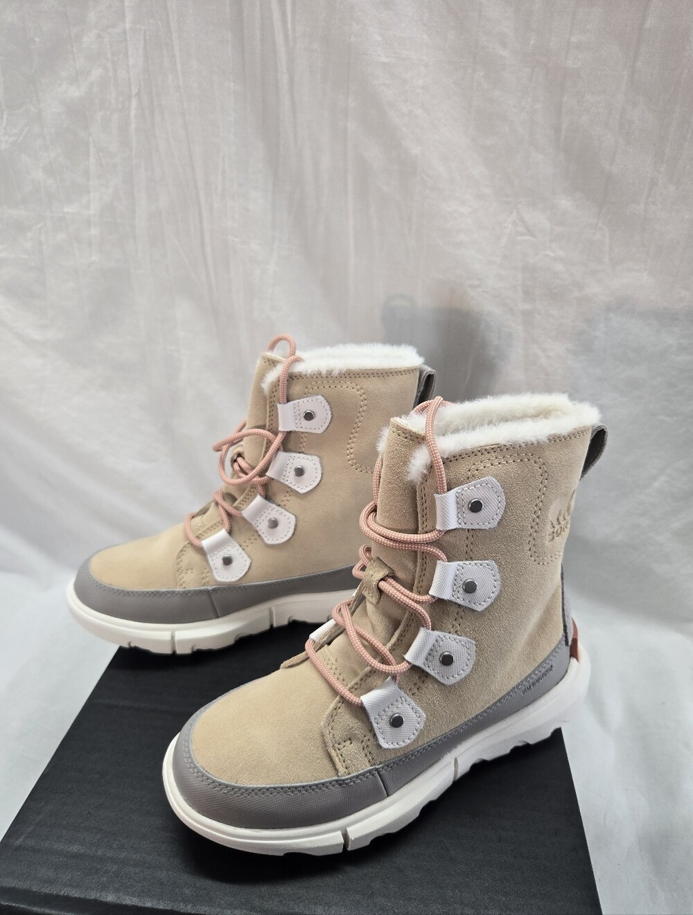 Sorel Boot Women's Size 5.5  Explorer II Joan Faux Fur Winter Snow New